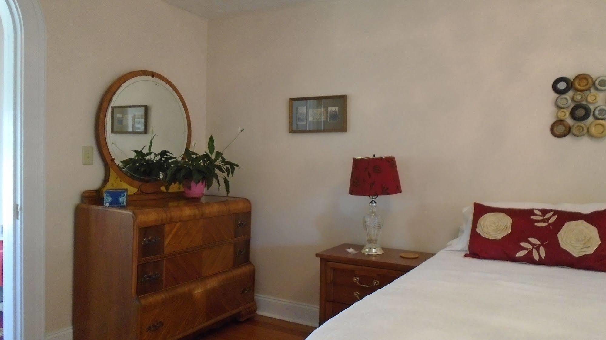 Connellsville Bed And Breakfast Exterior photo