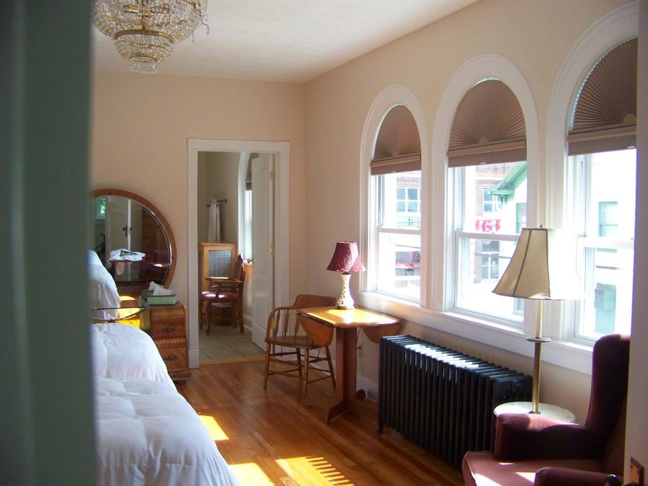 Connellsville Bed And Breakfast Exterior photo